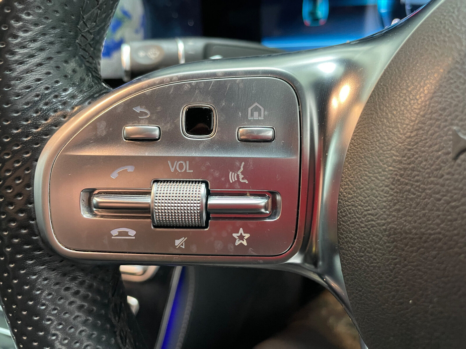 2018 Mercedes-Benz E Class - image 15