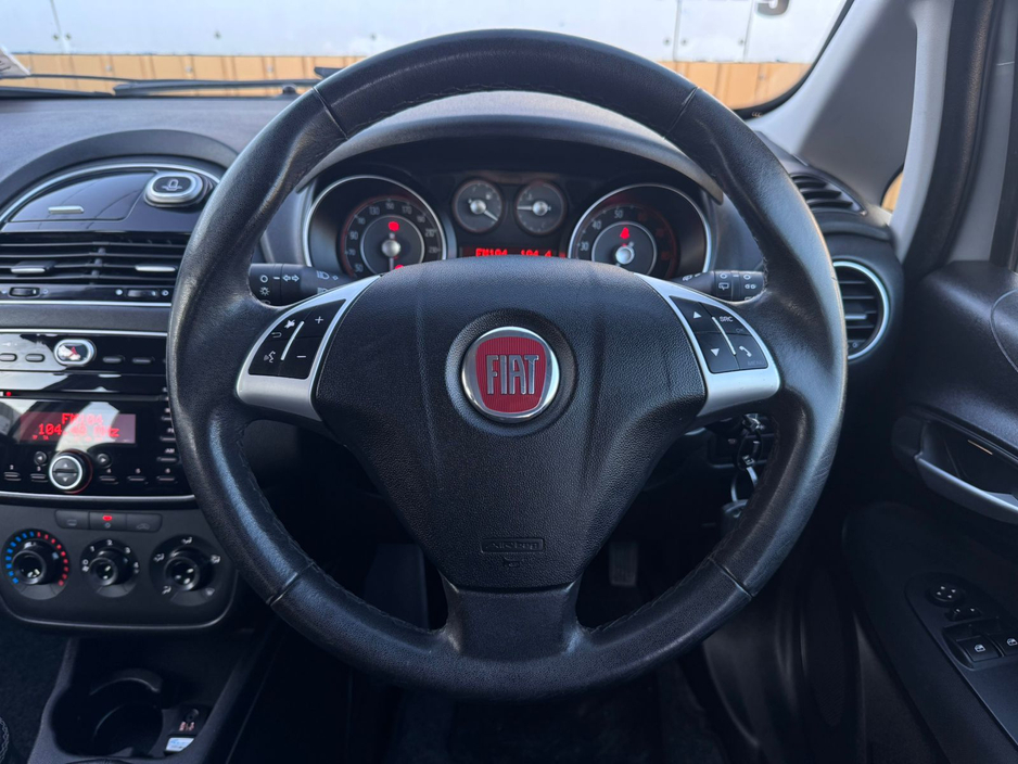 2014 Fiat Punto EASY 1.2 4DR €5,800