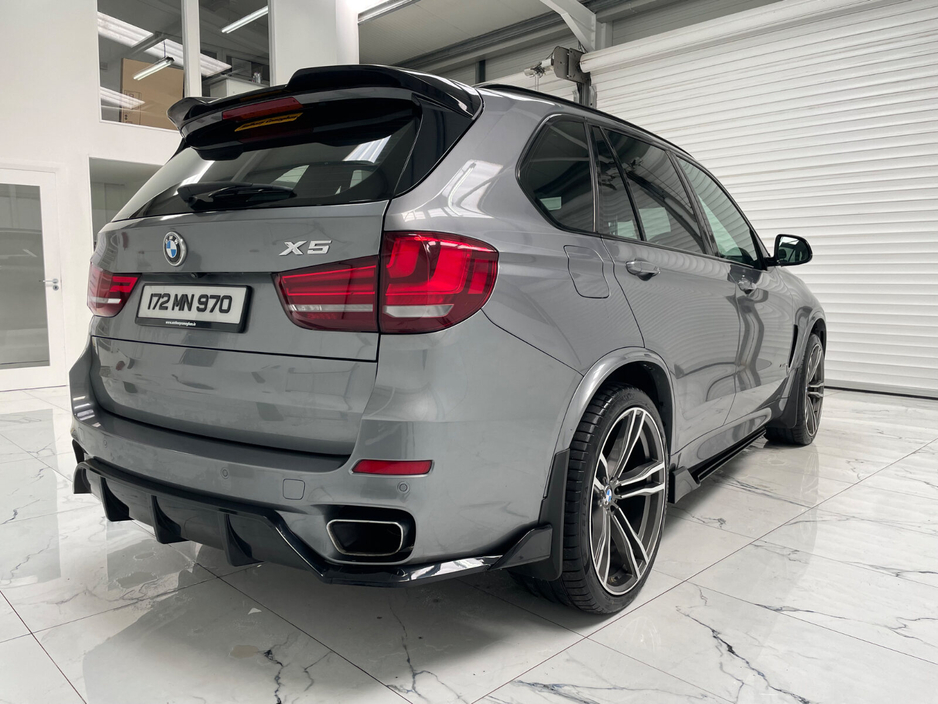 2017 BMW X5 - image 3