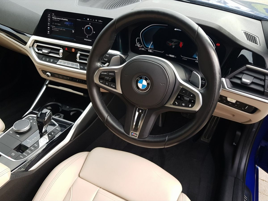 2021 BMW 3 Series - image 6