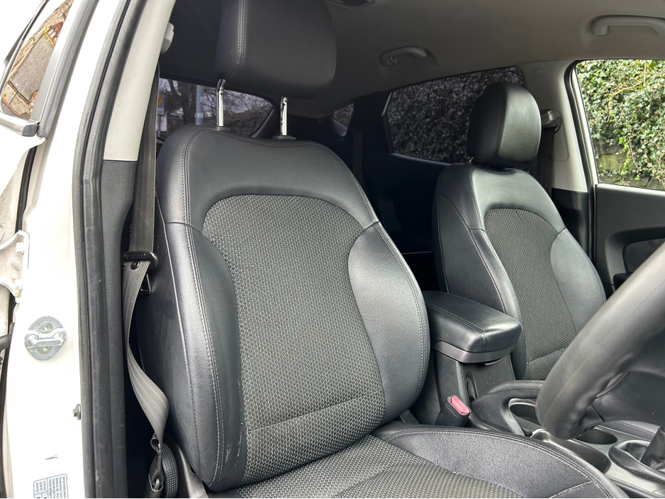 2014 Hyundai ix35 4WD COMMERCIAL VAN €3,995