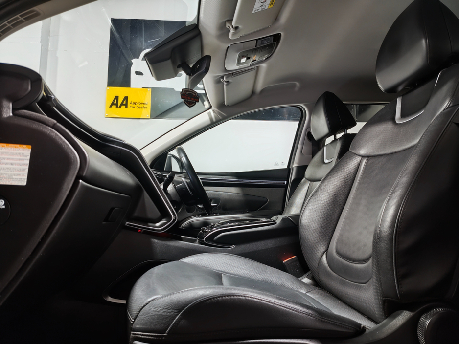 2022 Hyundai Tucson - image 5