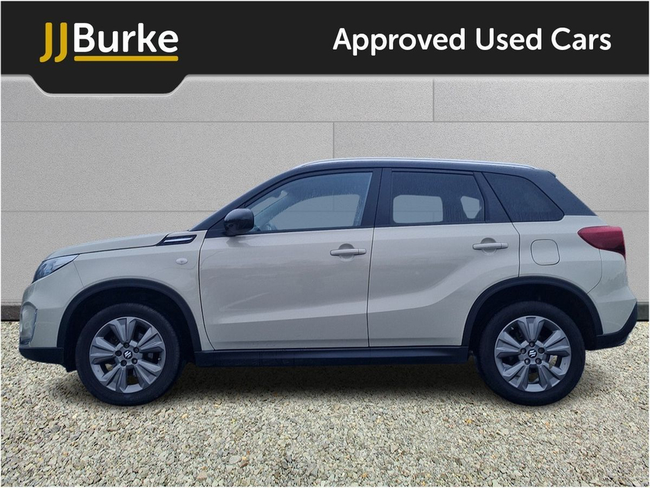 2023 Suzuki Vitara - image 3