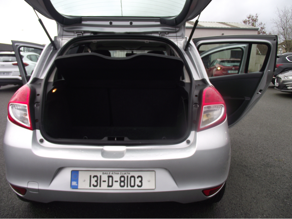 2013 Renault Clio III COLLECTION 1.2 75 5DR €4,950