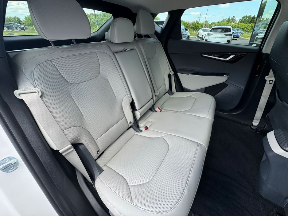 2024 Kia EV6 - image 16