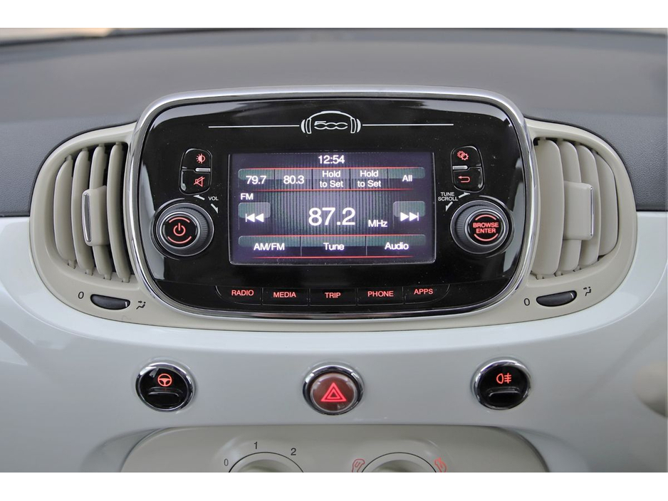 2018 Fiat 500 - image 19