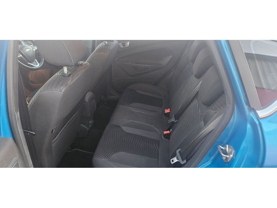 2014 Ford Fiesta auto 1.0 eco zetec s/titanium fully loaded low kms €8,750