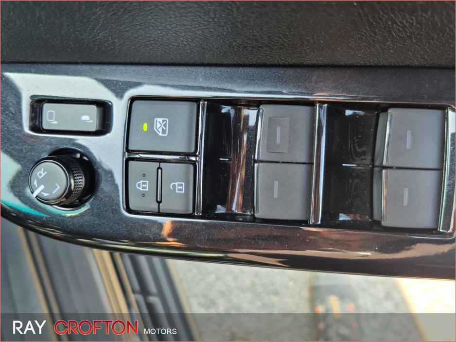 2026 Toyota Hilux - image 18