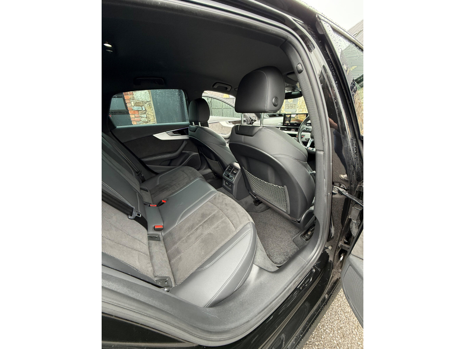 2021 Audi A4 - image 18