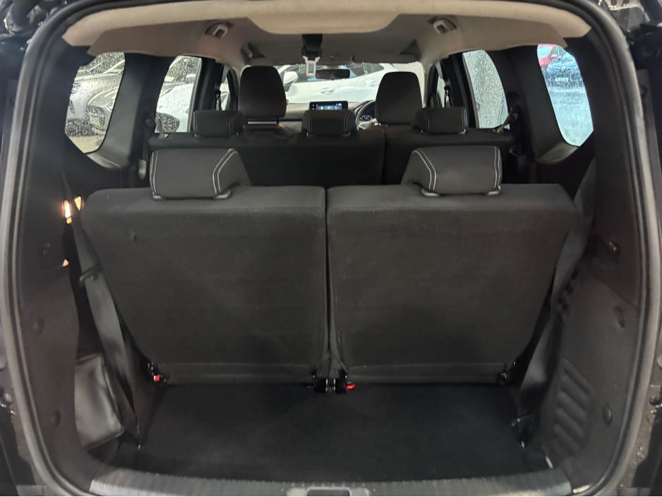 2023 Dacia Jogger - image 3