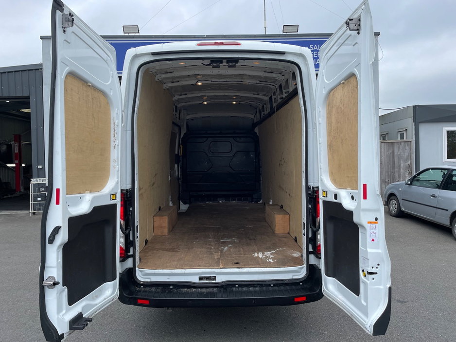 2024 Ford Transit - image 20