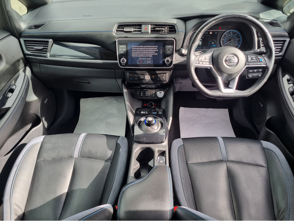 2021 Nissan Leaf - image 16