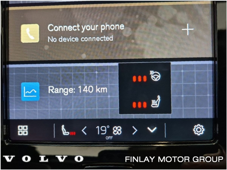 2023 Volvo XC40 BEV 231hp Ultimate 69kw Pan Roof , Heated Steering Wheel & Seats €36,950