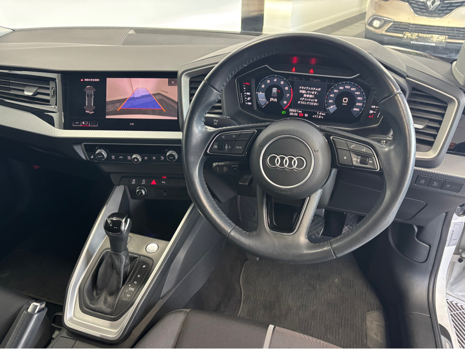 2020 Audi A1 - image 10