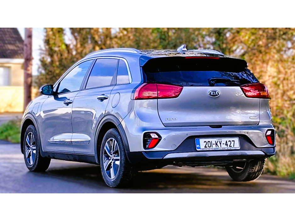 2020 Kia Niro - image 16