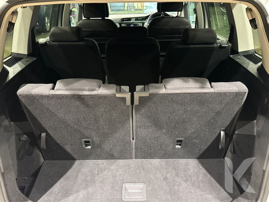 2017 Volkswagen Touran - image 17