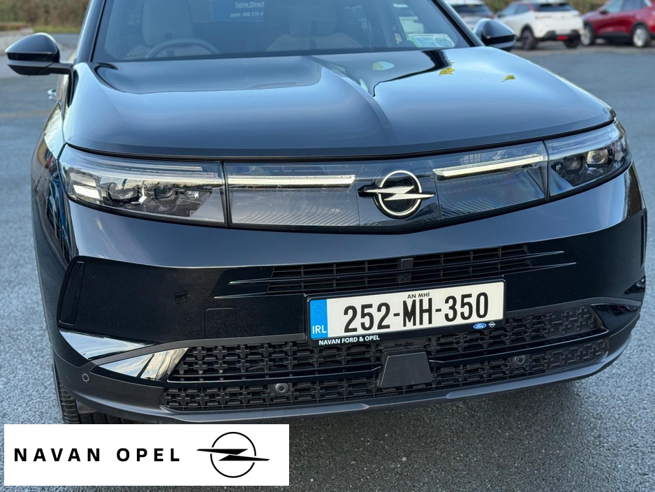 2025 Opel Grandland - image 7