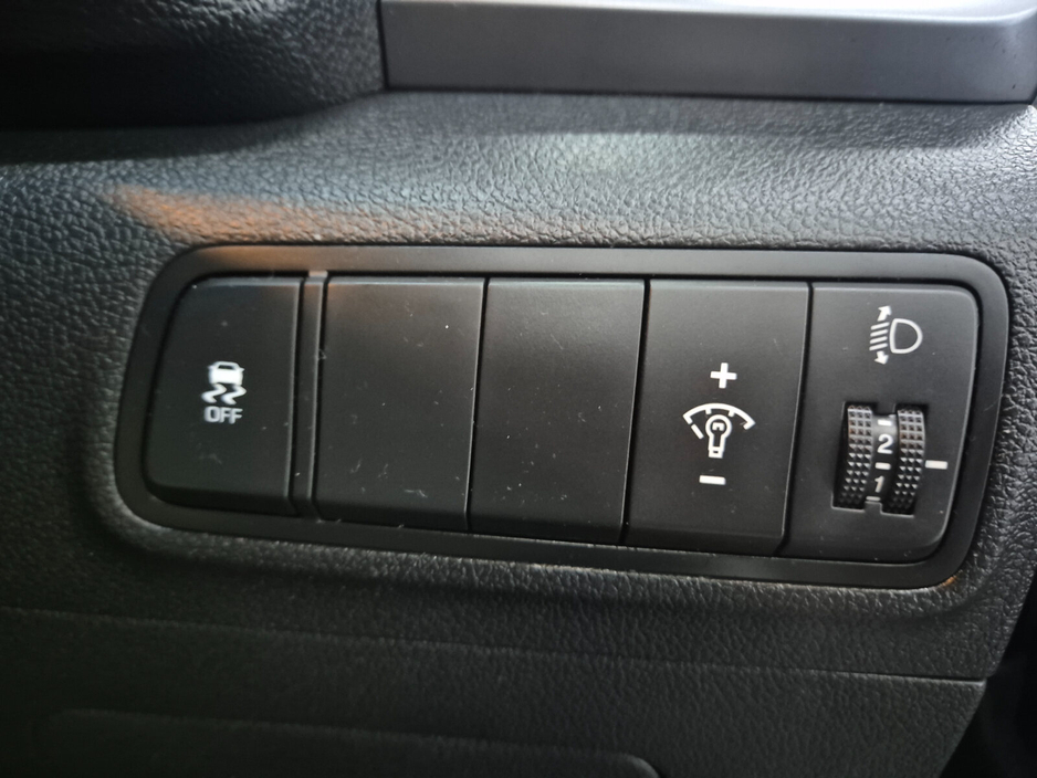 2017 Hyundai Tucson - image 9