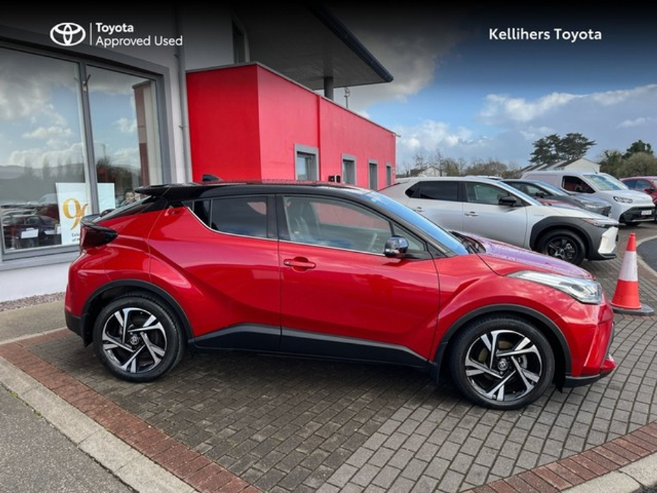 2022 Toyota C-HR - image 3