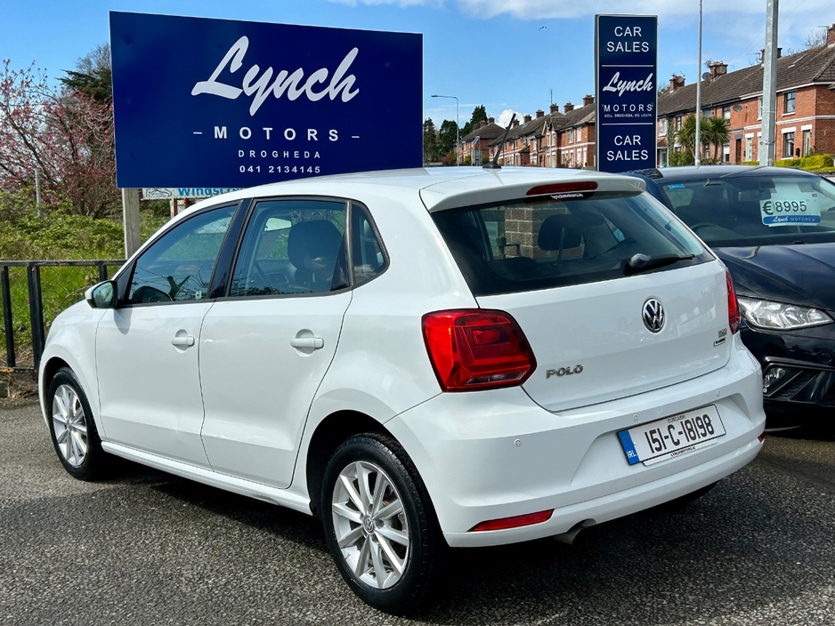2015 Volkswagen Polo - image 5