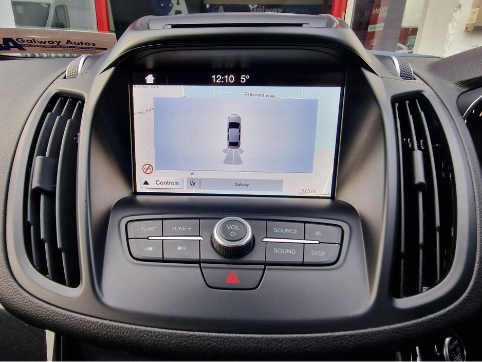 2019 Ford Kuga TITANIUM-LOW MILAGE-FULLY SERVICED €16,950