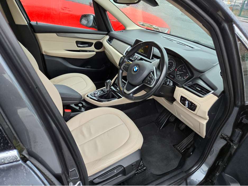 2016 BMW 2 Series Gran Tourer - image 7