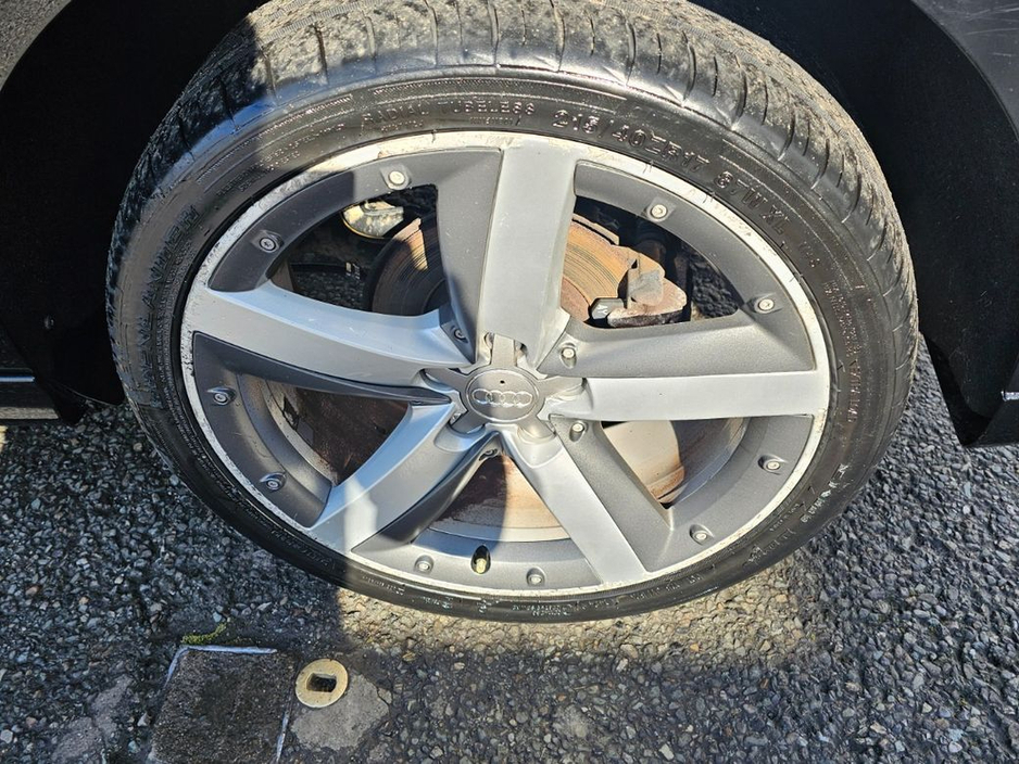 2014 Audi A1 - image 32