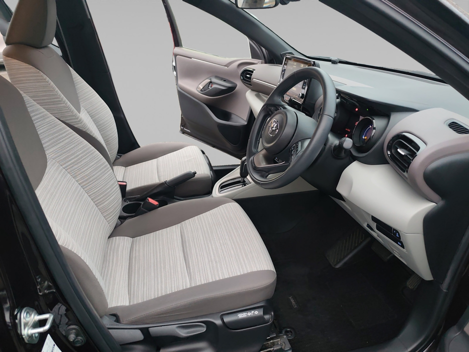 2020 Toyota Yaris 1.5 Petrol Auto Hybrid Heated Seats €16,950