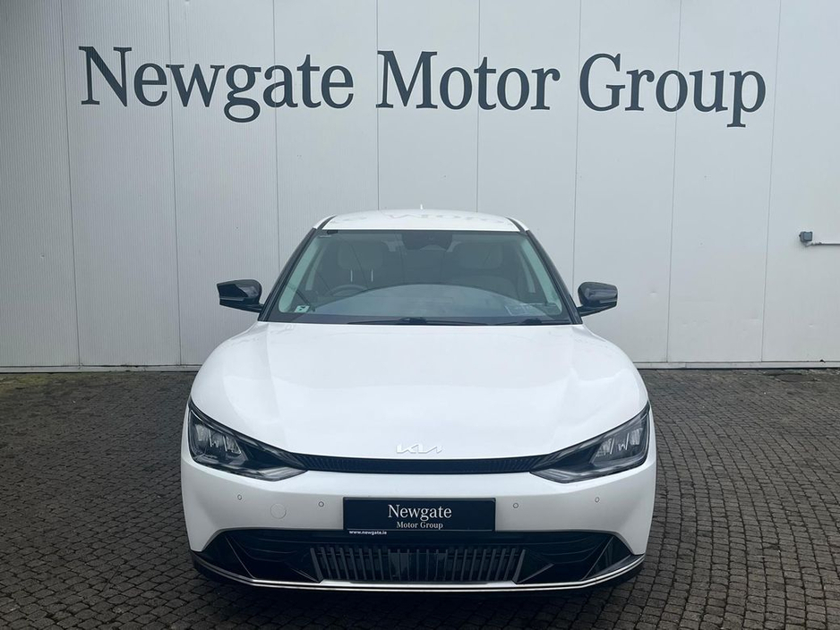 2023 Kia EV6 - image 2