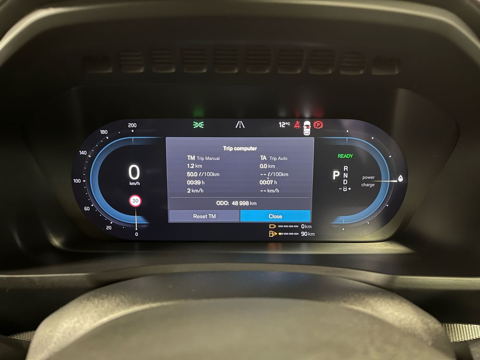 2023 Volvo XC90 - image 13