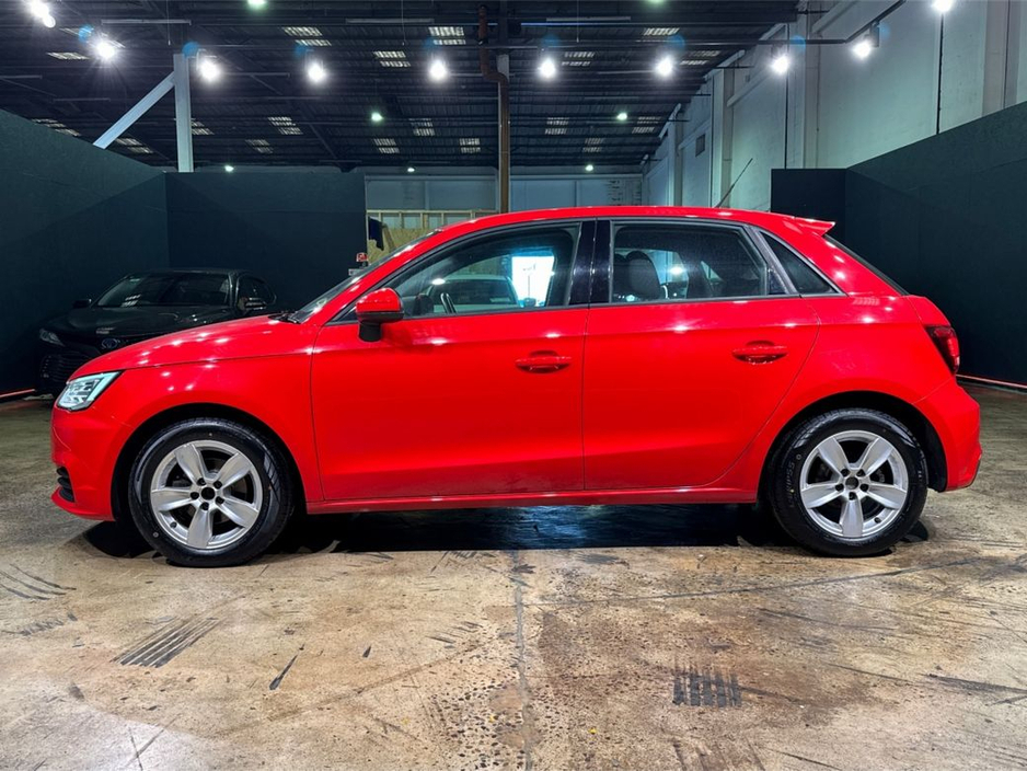 2018 Audi A1 - image 6