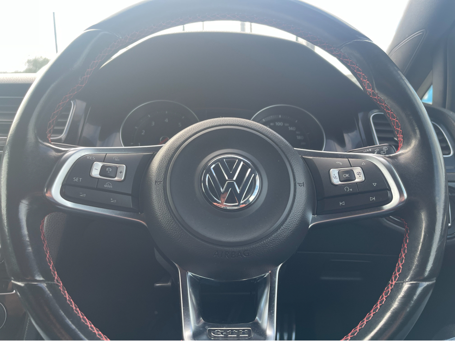 2016 Volkswagen Golf (Low Km's) 2.0 TSI GTI AUTOMATIC 5DR MODEL  www.bolandscarcentre.ie €18,900