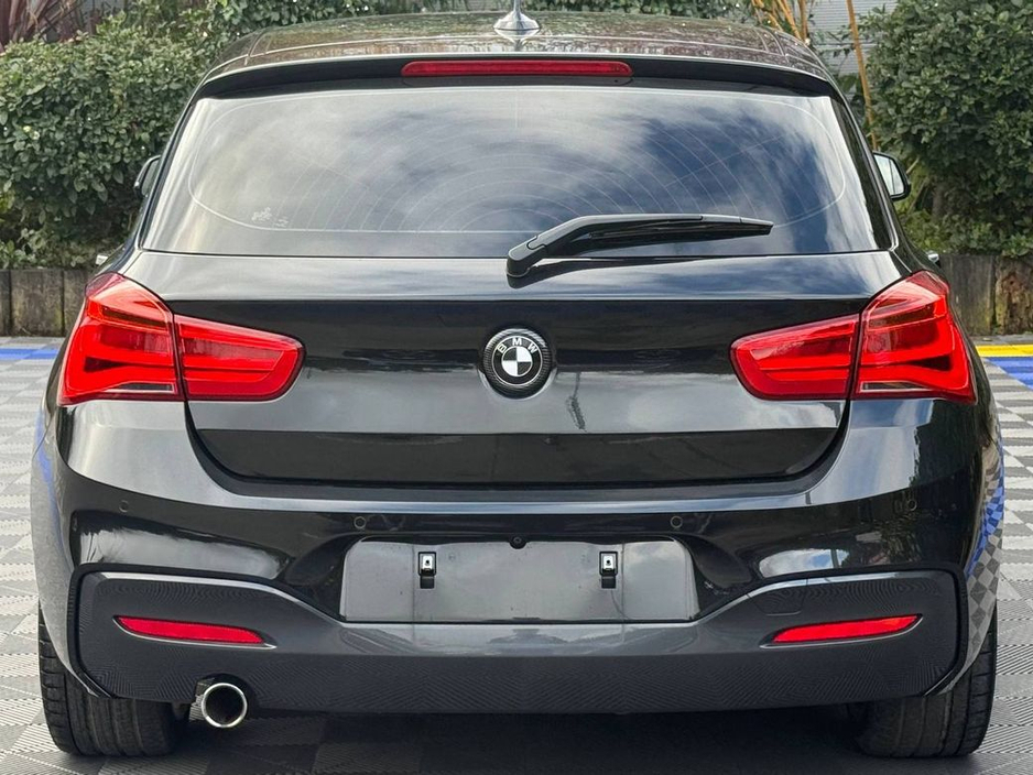 2017 BMW 1 Series - image 16