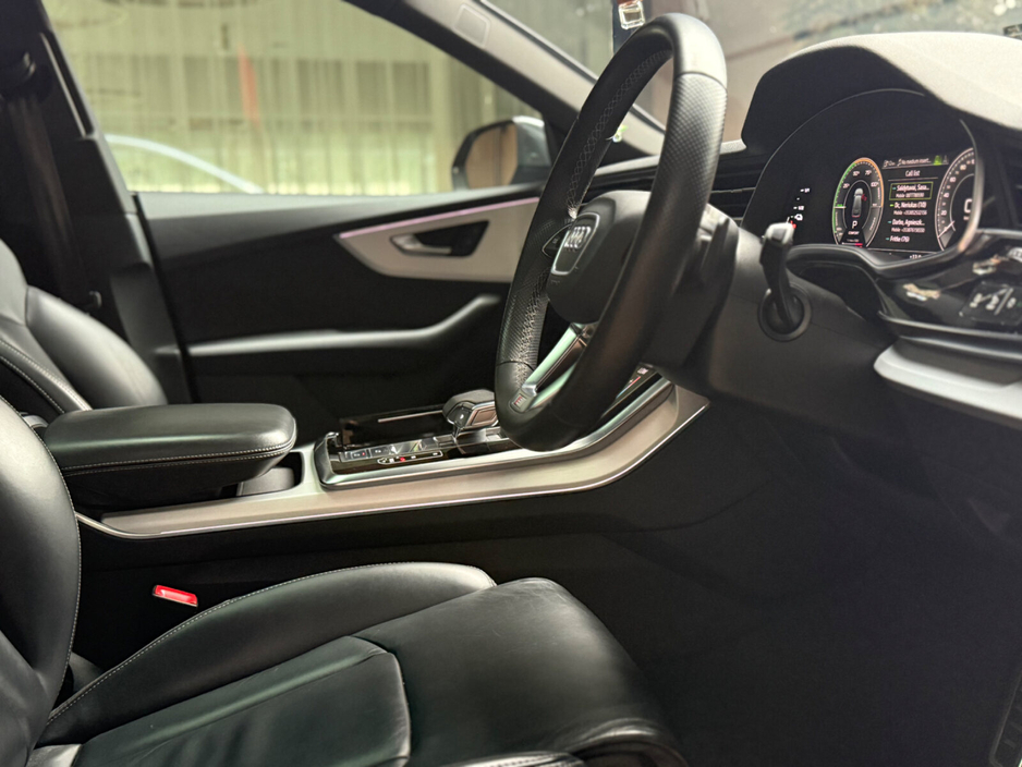 2021 Audi Q8 3.0TFSI e 55 S Line €69,900