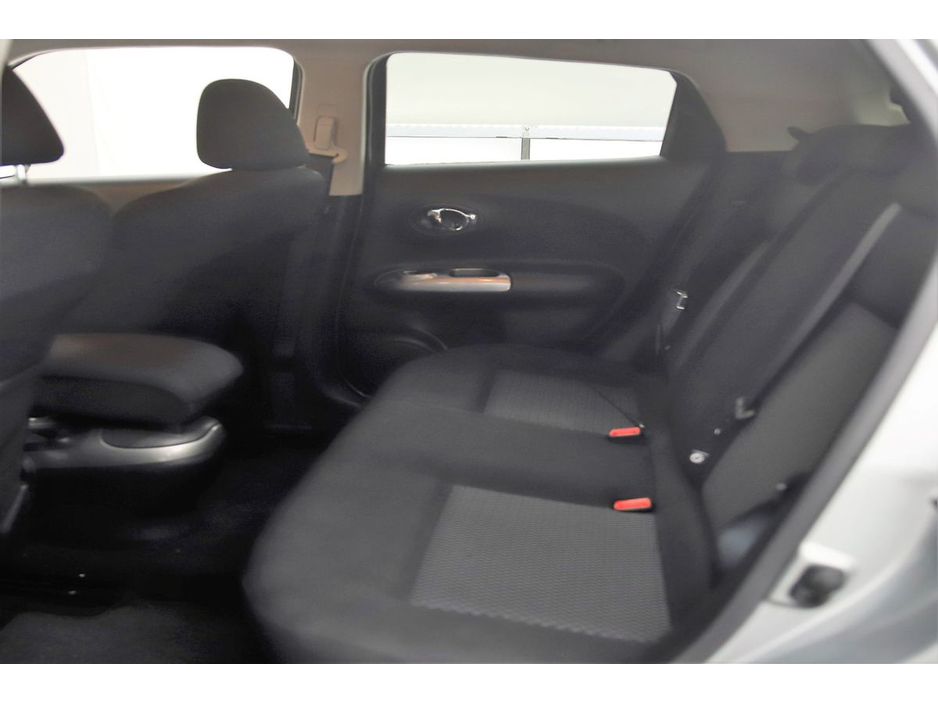 2017 Nissan Juke - image 16