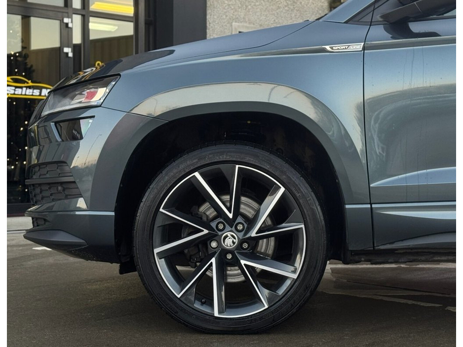 2022 Skoda Karoq 2.0 TDI SportLine SUV 5dr Diesel DSG 4WD Euro 6 (s/s) (150 ps) 1 OWNER + GLASS SUNROOF + REVERSE CAMERA + HEATED SEATS