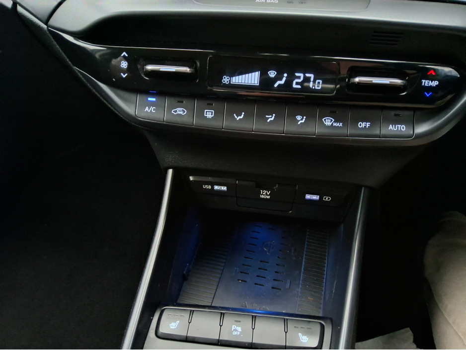 2023 Hyundai Bayon - image 15