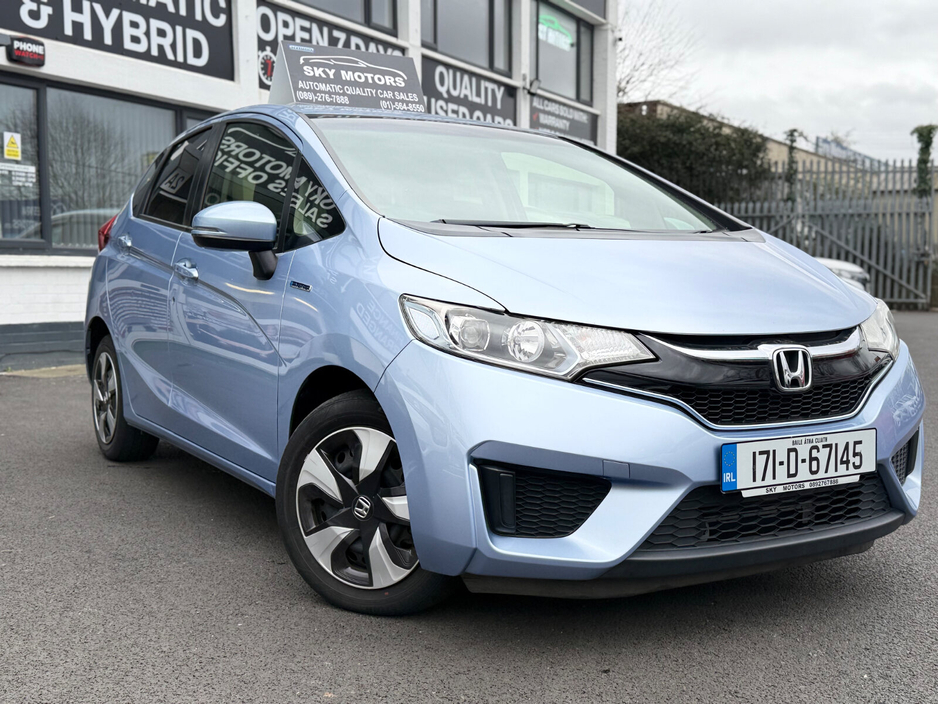 2017 Honda Fit - image 5