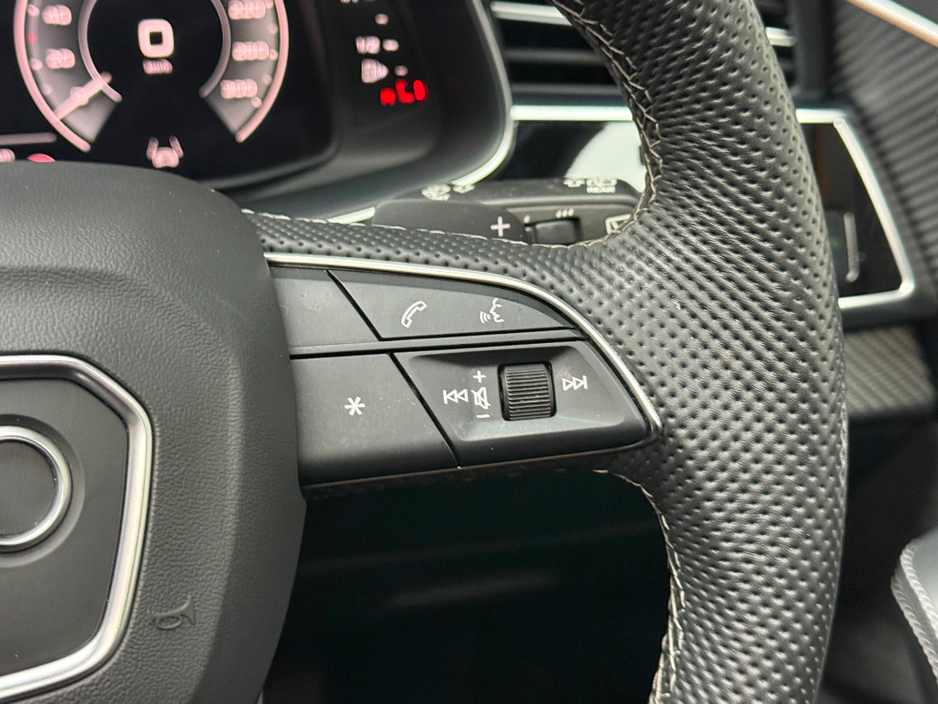 2024 Audi Q7 - image 21