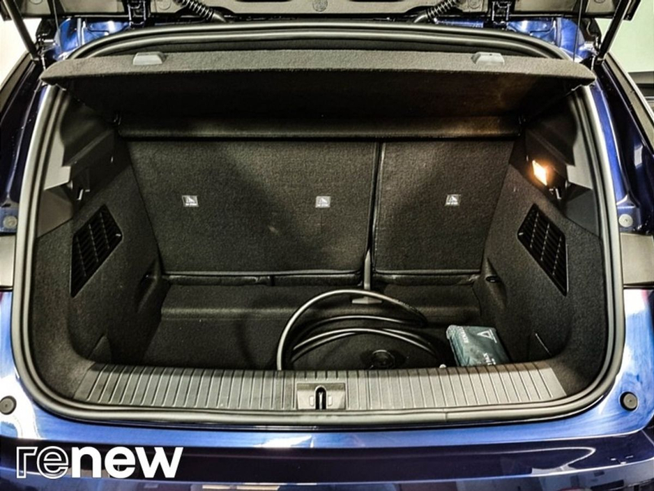 2023 Renault Megane E-Tech EV60 220hp Techno €25,490