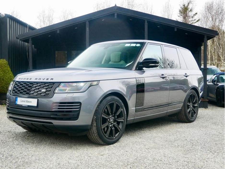 2021 Land Rover Range Rover - image 3