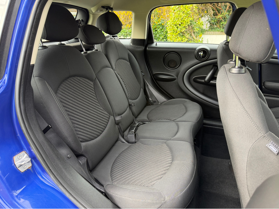 2014 MINI Countryman - image 16