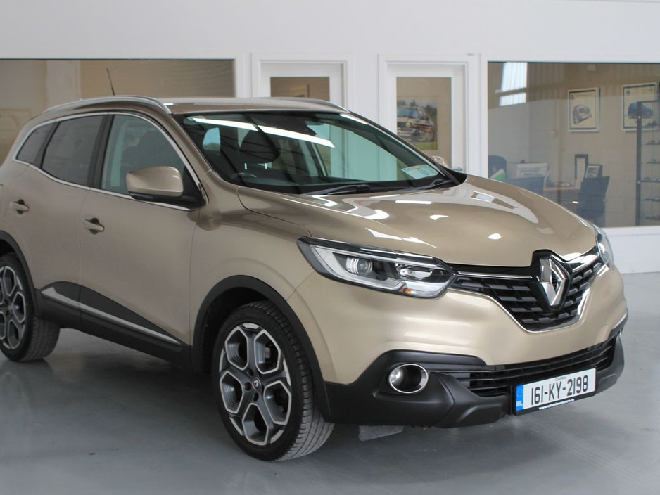 2016 Renault Kadjar - image 3