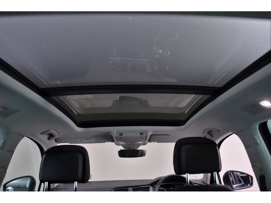 2017 Volkswagen Tiguan 2.0 TDI HIGHLINE 150HP*ALLOYS*PRIVACY GLASS* €25,890