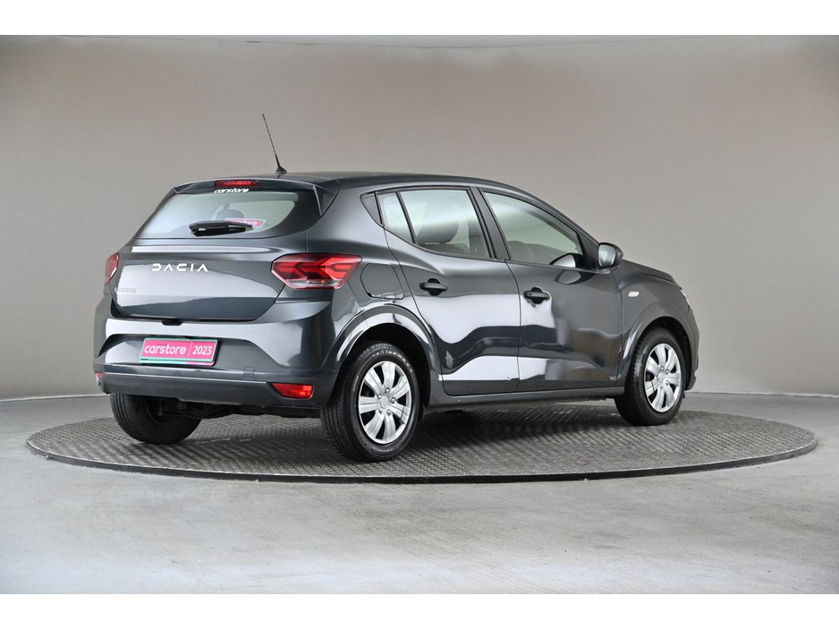 2023 Dacia Sandero - image 9