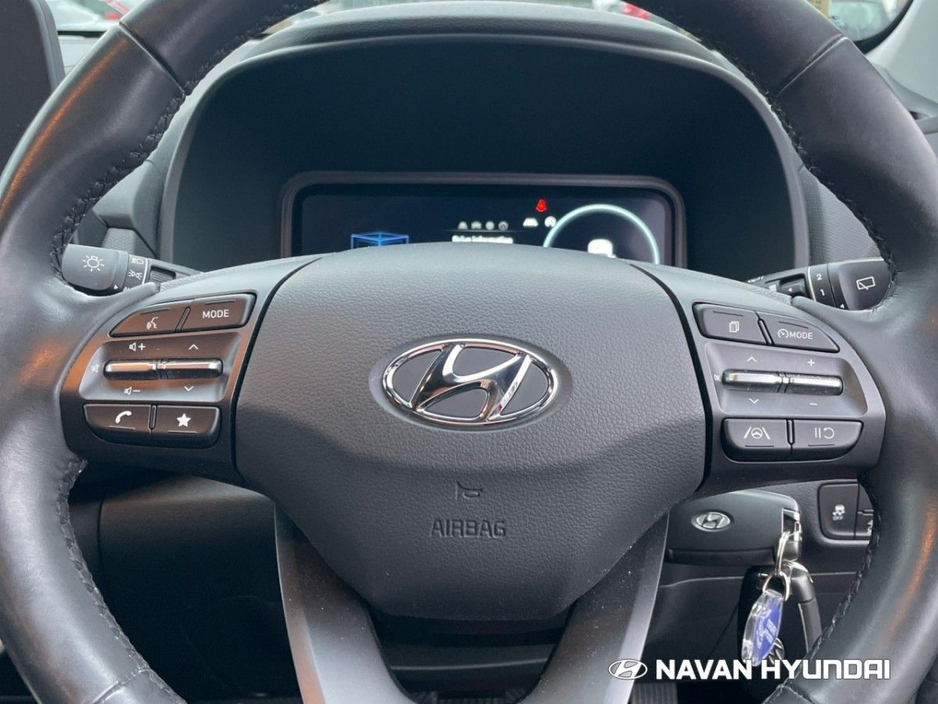 2022 Hyundai Kona 1.0 T-GDI Executive Two Tone Roof €25,950
