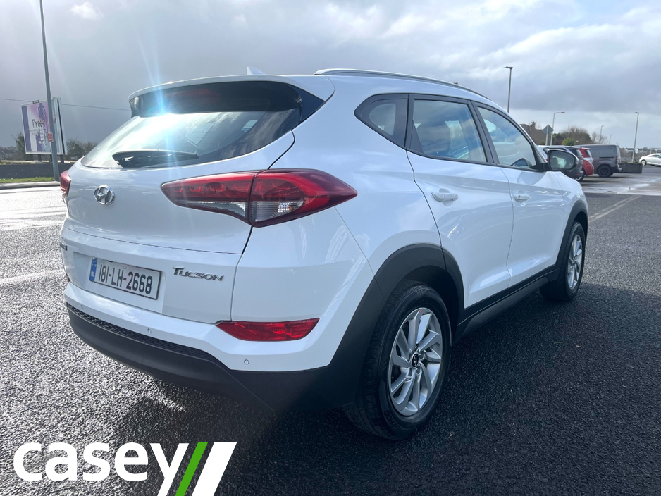 2018 Hyundai Tucson - image 4