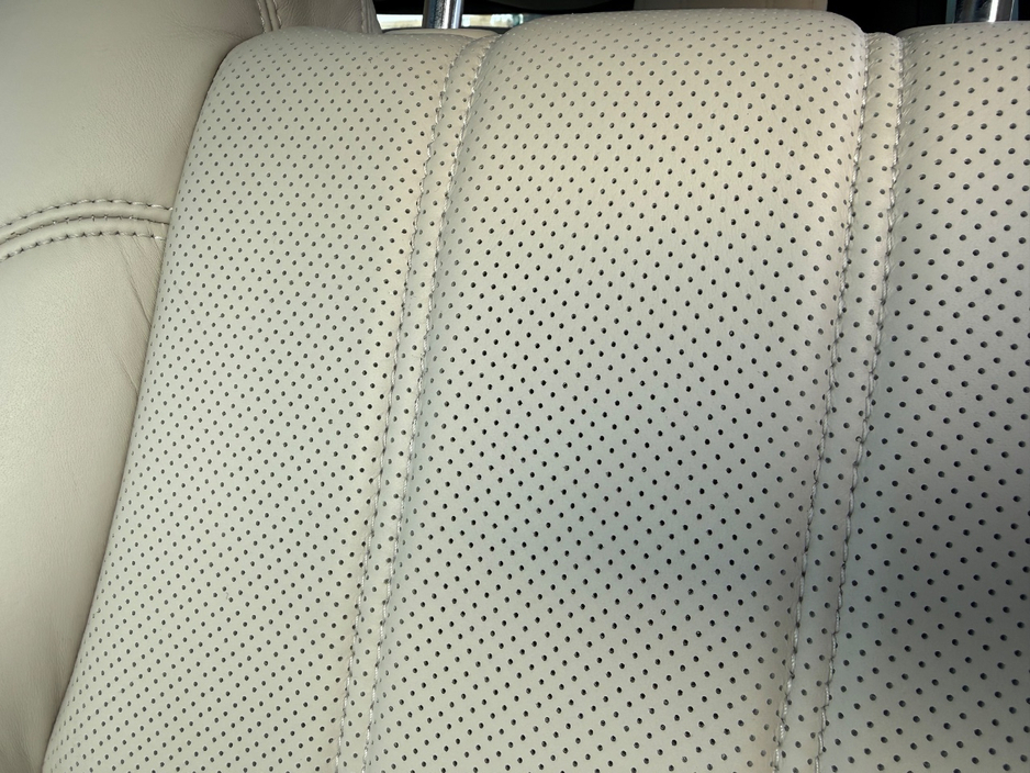 2016 Land Rover Range Rover - image 29