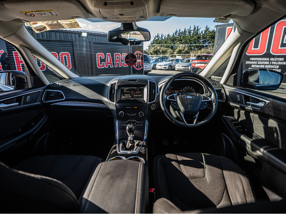 2016 Ford S-Max - image 9