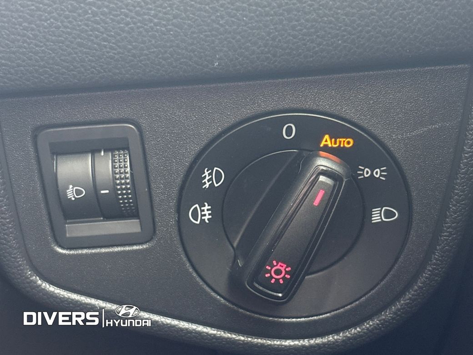 2021 Volkswagen Polo - image 15